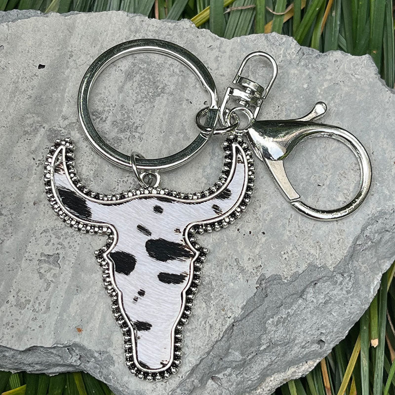 Wholesale 2pcs Leopard Bull Head Vintage West Leather Cow Pattern Western Style Keychains